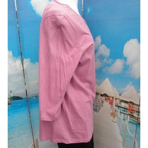 NEW by JAYNE B COLLECTION, PINK LAVENDER, PLUS SIZE 16W-18W) 3/4 SLEEVES, BLOUSE - Picture 3 of 5